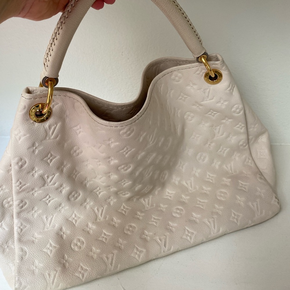 Handbag